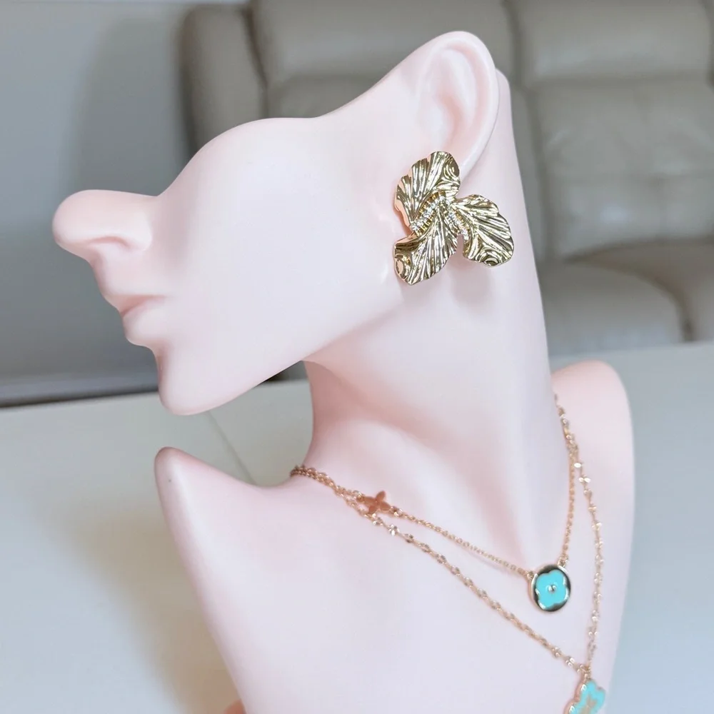 ⚜️ Trendy Earrings Gold Leaf With Zirconia